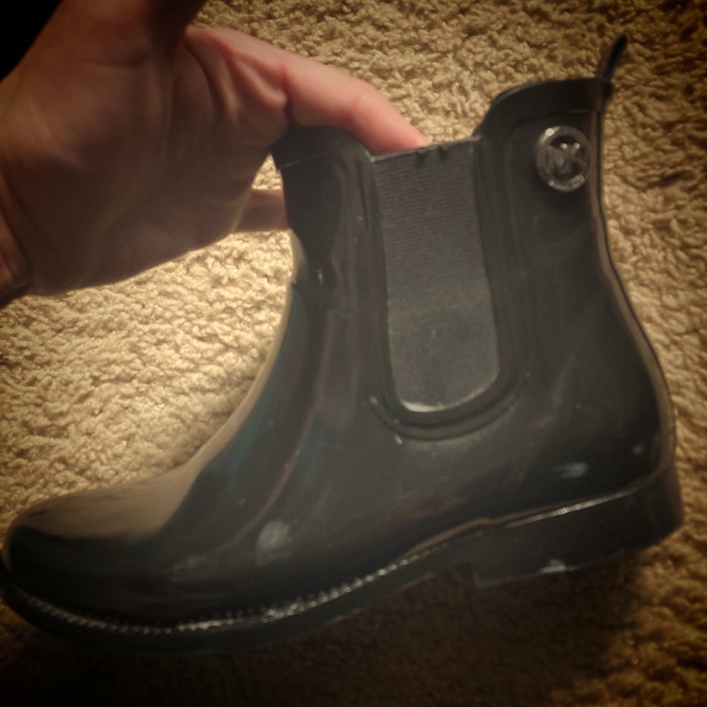 Black low cut rain boots